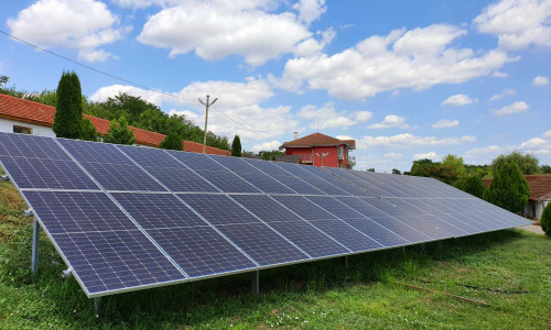 ЕНЕРГО-ПРО Енергийни услуги изгради 3 фотоволтаични електроцентрали за свой клиент в Кубрат